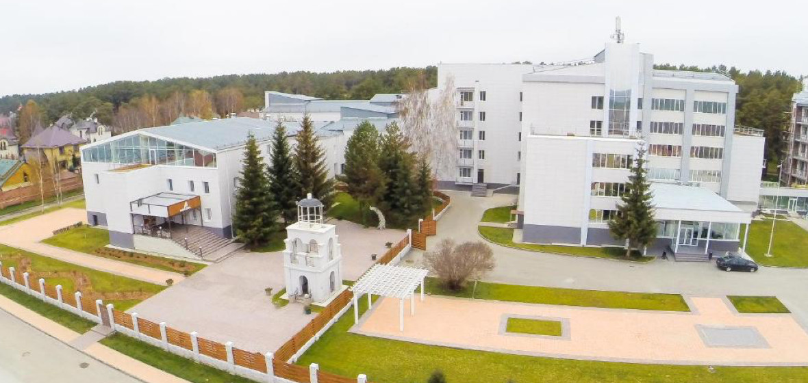 Санаторий парус новосибирск. Санаторий Парус Резорт. Санаторий Парус Резорт Новосибирск. Санаторий Парус Резорт Кудряши Новосибирск. Санаторий Парус Резорт в Кудряшах.