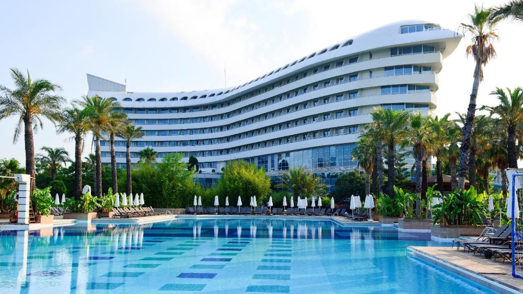 Sueno deluxe belek 5. Отель melas lara hotel. Отель дельфин палас турция анталия. Суэно белек турция делюкс. Риксос даунтаун анталия турция 14 дней.