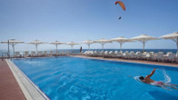 Island Luxurious Suites Hotel, фото 2