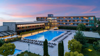 Sky Blue Hotel & Spa