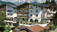 Hotel Alpendorf