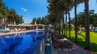 Liv Hotel By Bellazure
