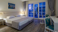 Euphoria Palm Beach Resort, фото 4