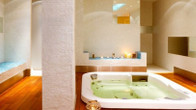 Far Out Hotel & Spa, фото 3