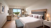 Pine Cliffs Ocean Suites, a Luxury Collection Resort & Spa, фото 3
