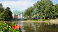 Château Vaudreuil Hôtel & Suites