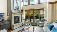 Vail Resorts Legendary Lodging at Ritz-Carlton Residences, фото 2