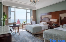 Двухместный номер Business с видом на море