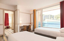 Люкс Deluxe с балконом и с видом на горы