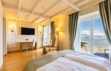 Двухместный номер Standard с видом на озеро