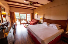 Одноместный номер Deluxe с видом на озеро