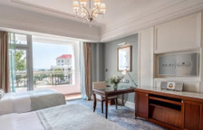 Семейный номер Standard с балконом и с видом на сад