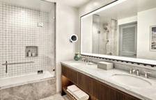 Четырёхместный номер Standard с красивым видом из окна