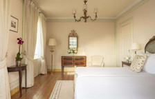 Двухместный номер Deluxe с видом на бассейн