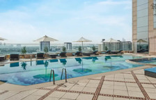 Двухместный номер Deluxe with Skyline view