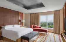 Двухместный люкс Marriott с видом на поле для гольфа