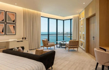 Двухместный клубный Suite smoking/non-smoking not guaranteed Royal Executive c 1 комнатой с видом на море