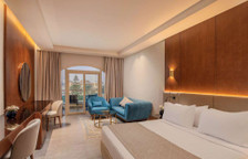 Двухместный номер Premier with garden & pool view