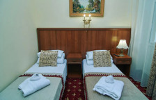 Номер Стандарт Улучшенный с террасой Комфорт с видом из окна на дачу Шаляпина