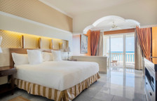 Двухместный люкс Corner Butler oceanfront