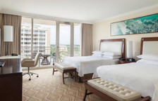 Четырёхместный номер Tropical View с балконом