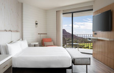 Двухместный люкс Deluxe c 1 комнатой с балконом и с видом на океан