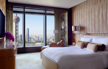 Двухместный люкс Club Lounge Access (только для двух человек) Pearl Tower View