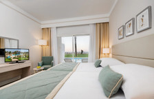 Номер семейный с видом на сад