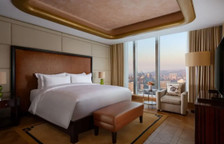 Двухместный люкс The Ritz-Carlton c 1 комнатой с видом на горы