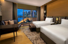 Двухместный номер Swiss с балконом и Marina Bay view
