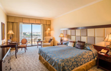 Двухместный номер Deluxe с частичным видом на море