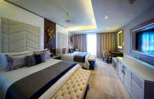 Люкс Diamond Club Swim Out Luxury Chairman с 4 комнатами