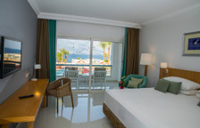 Двухместный люкс Premium c 1 комнатой с балконом и с видом на море