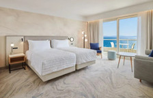 Двухместный номер Premium с балконом и с видом на море