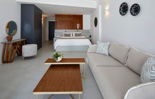 Honeymoon Suite with Hot Tub with Caldera view