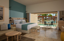 Двухместный номер Swim Out Preferred Club