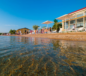 Море