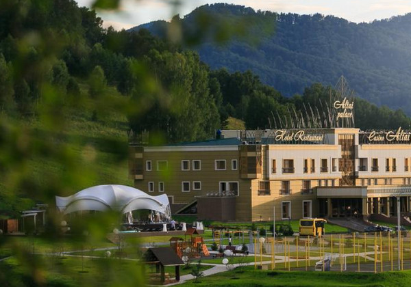 Развлекательный комплекс Altai Palace