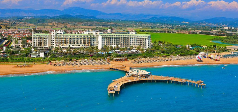 Lyra Resort & Spa