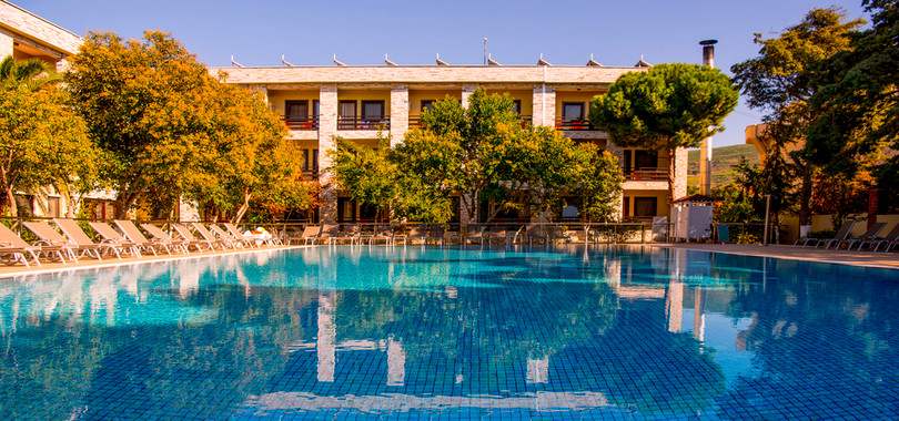 Iris Hotel