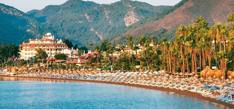 Fortuna Beach Hotel