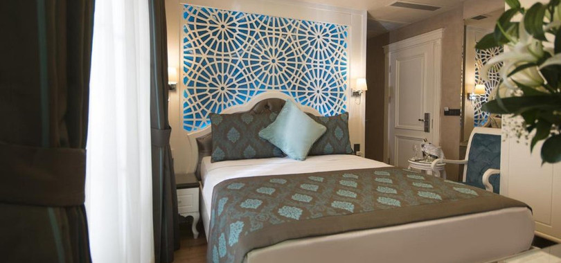 Antusa Palace Hotel & Spa
