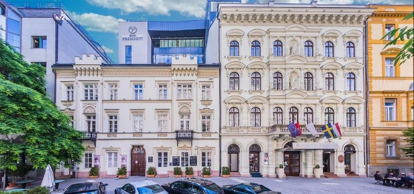Hotel President