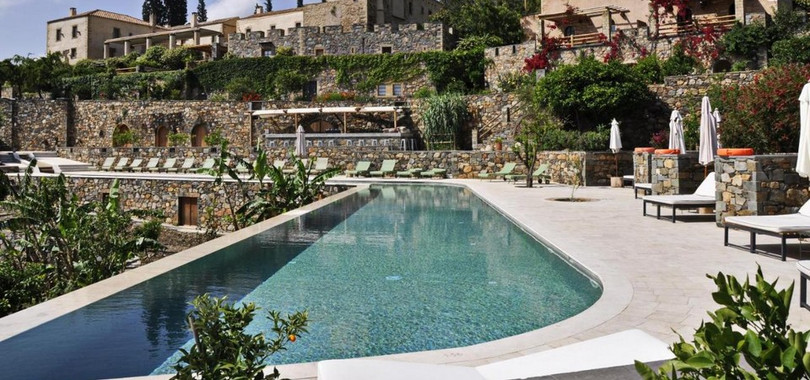 Kinsterna Hotel