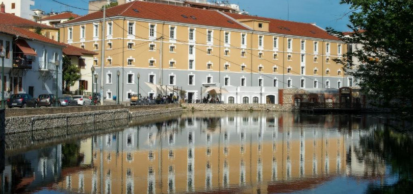 Hydrama Grand Hotel