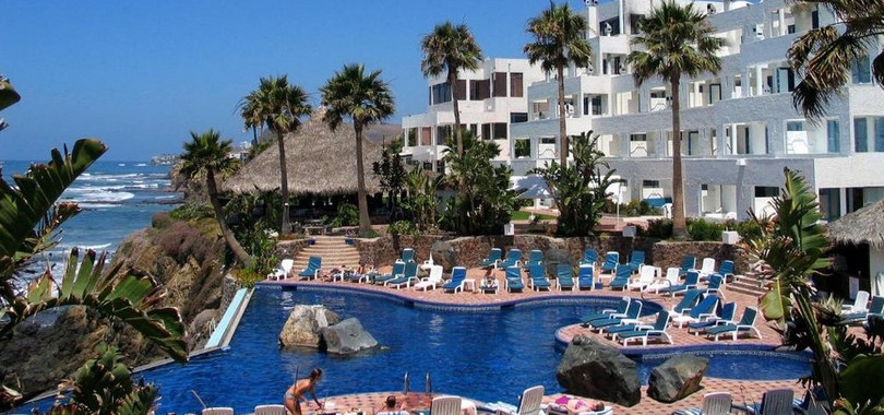 Las Rocas Resort And Spa