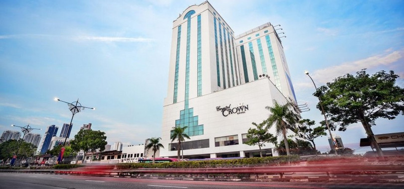 Crystal Crown Hotel