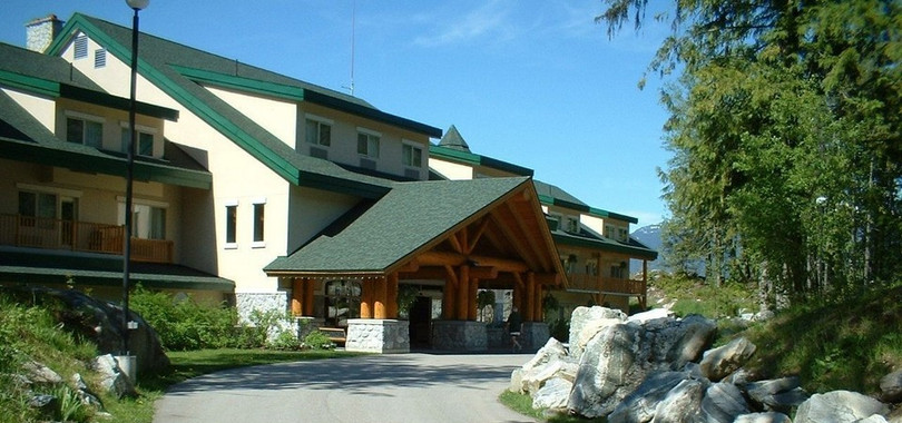 Coast Hillcrest Hotel