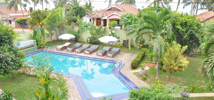 Solomon Beach Hotel