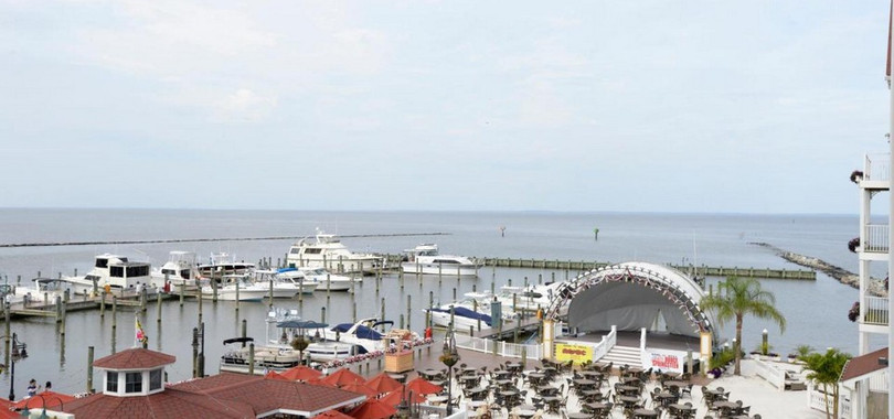 Rod 'N' Reel Resort